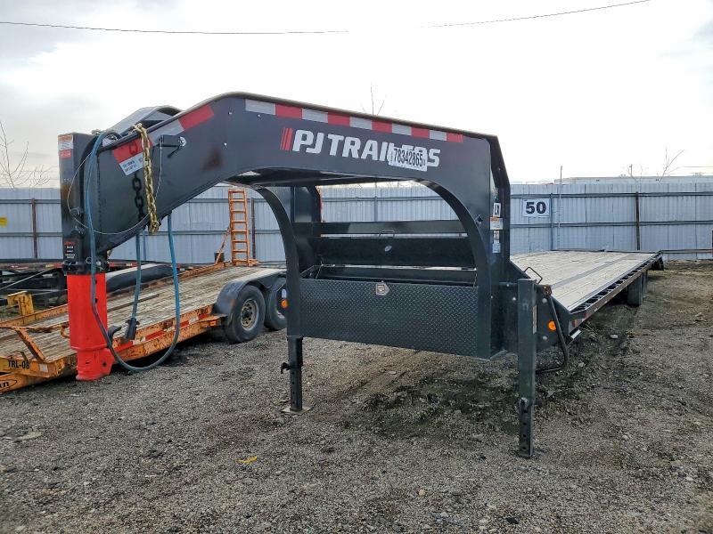 2024 PJ LX402 Equipment Trailer