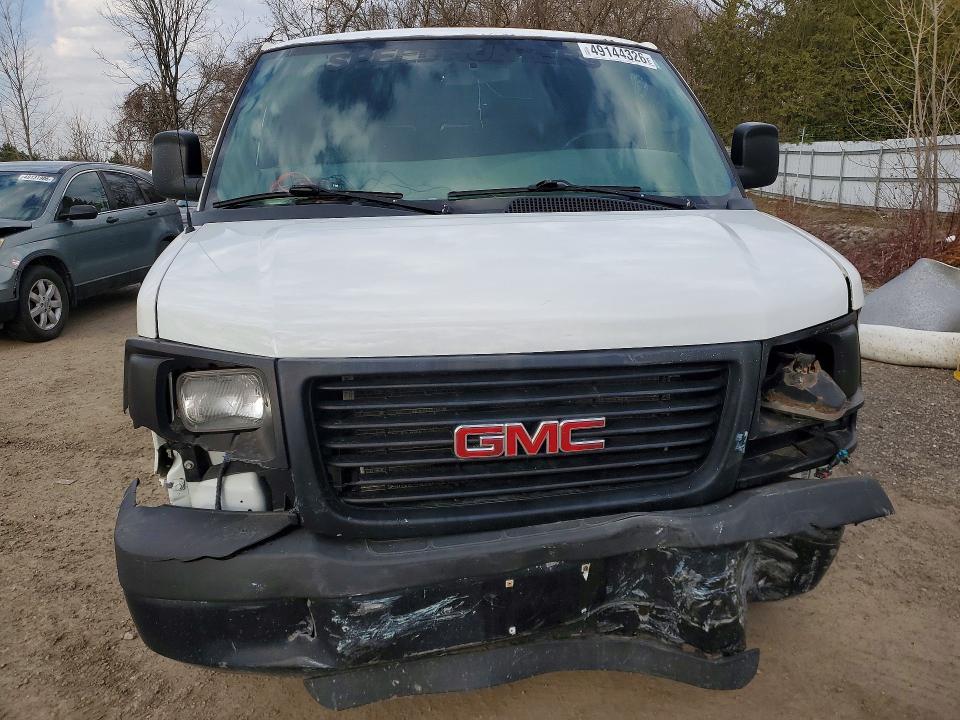 2016 GMC Savana G2500