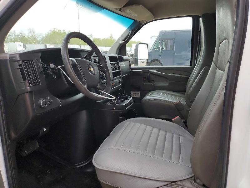 2014 Chev Express Cutaway