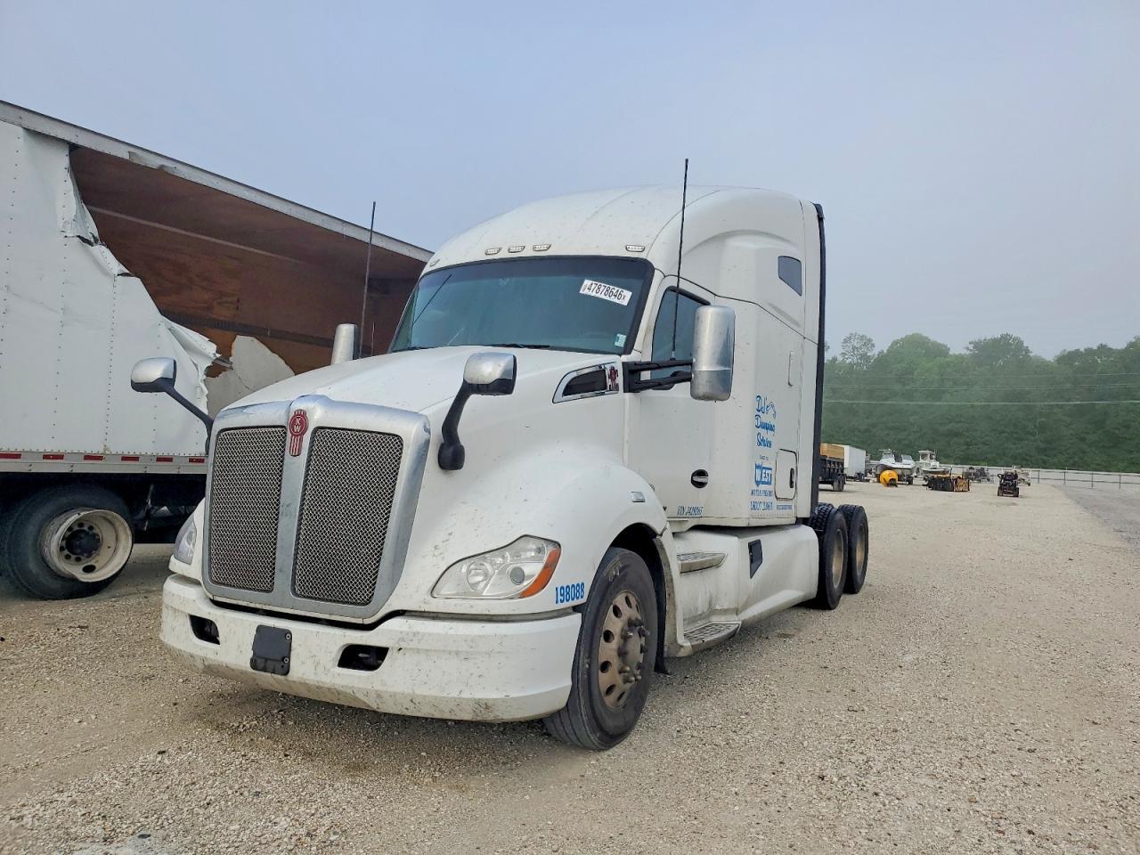 2020 Kenworth T680 Semi Truck