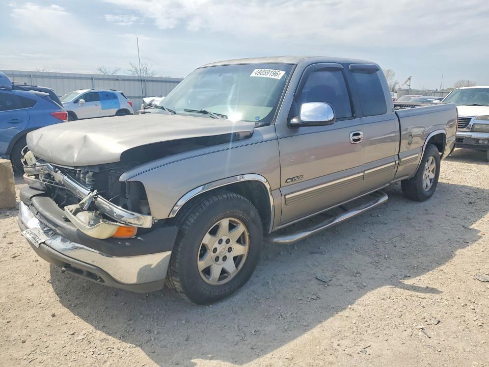 2000 Chevrolet Silverado C1500