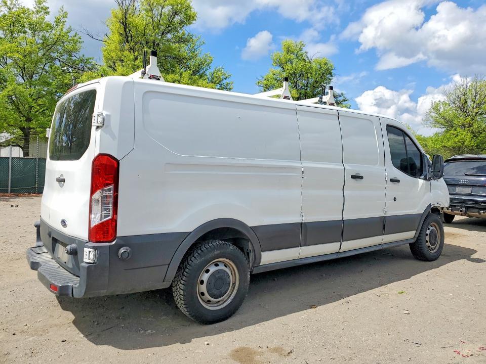 2018 Ford Transit T-150