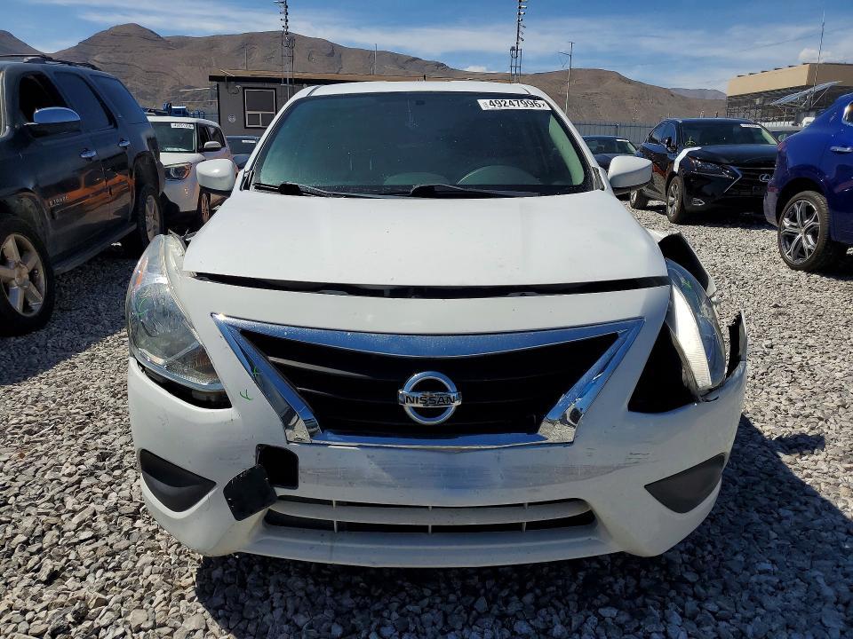2019 Nissan Versa s Plus