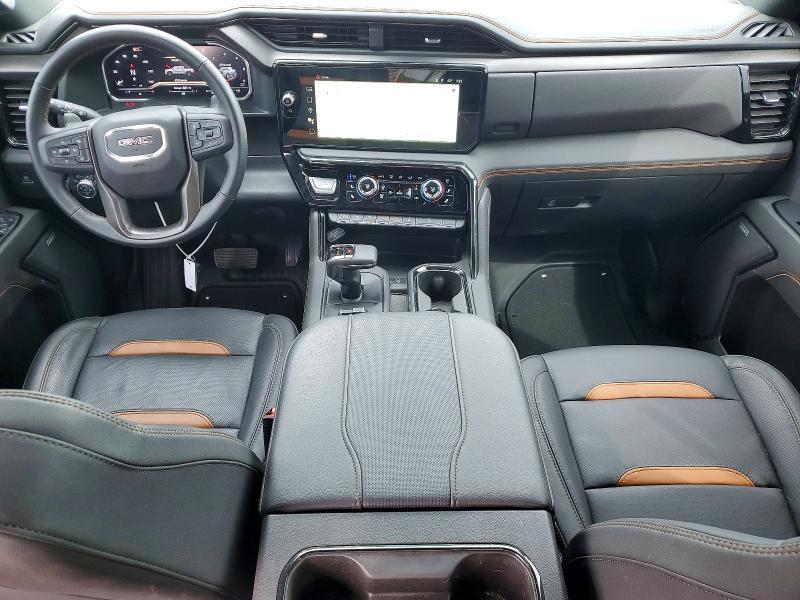 2024 GMC Sierra K1500 AT4