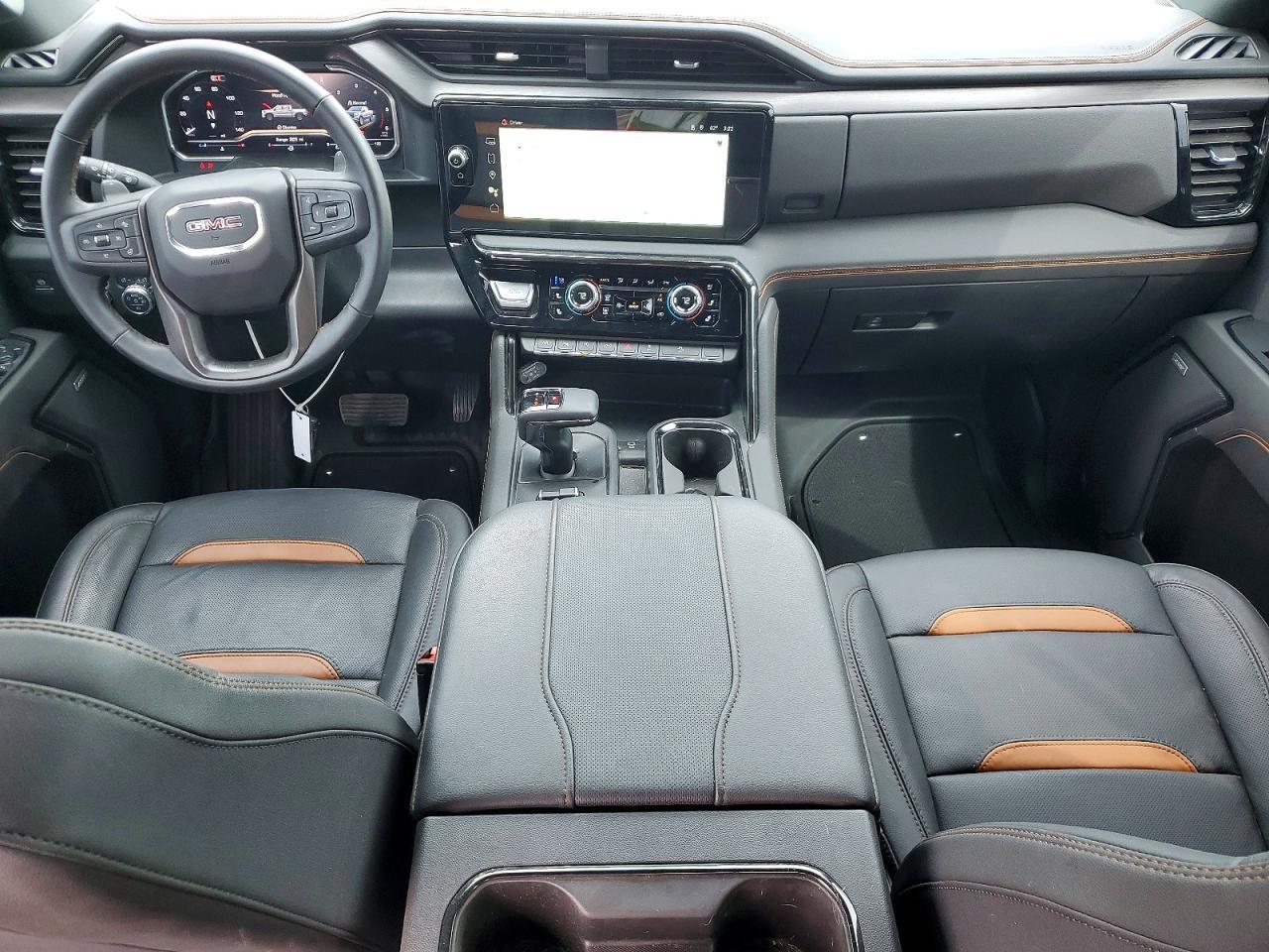 2024 GMC Sierra K1500 AT4