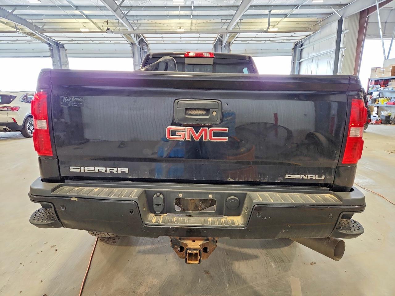 2016 GMC Sierra K2500 Denali