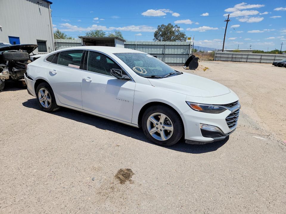 2023 Chev Malibu