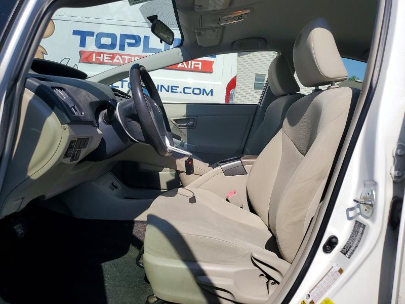 2013 Toyota Prius two