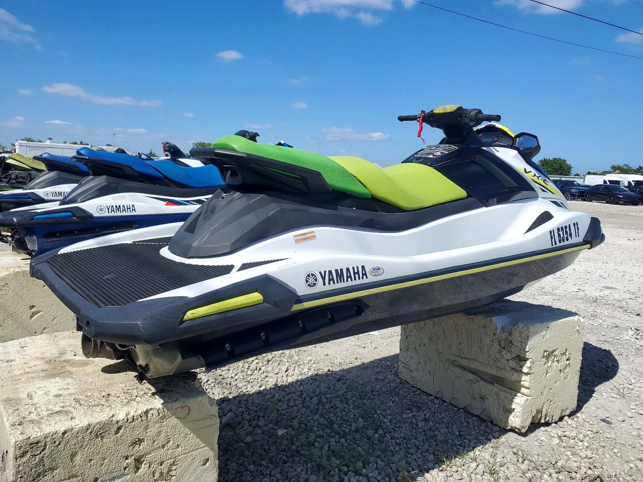 2022 YAM Jetski