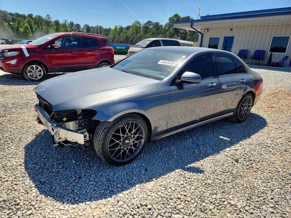 2017 Mercedes-Benz E 300