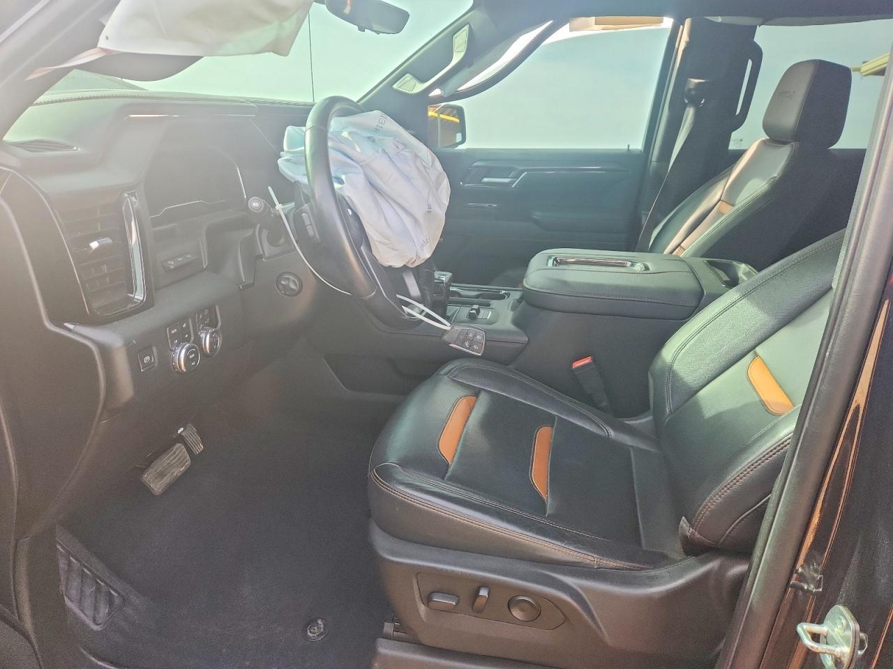 2022 GMC Sierra K1500 AT4