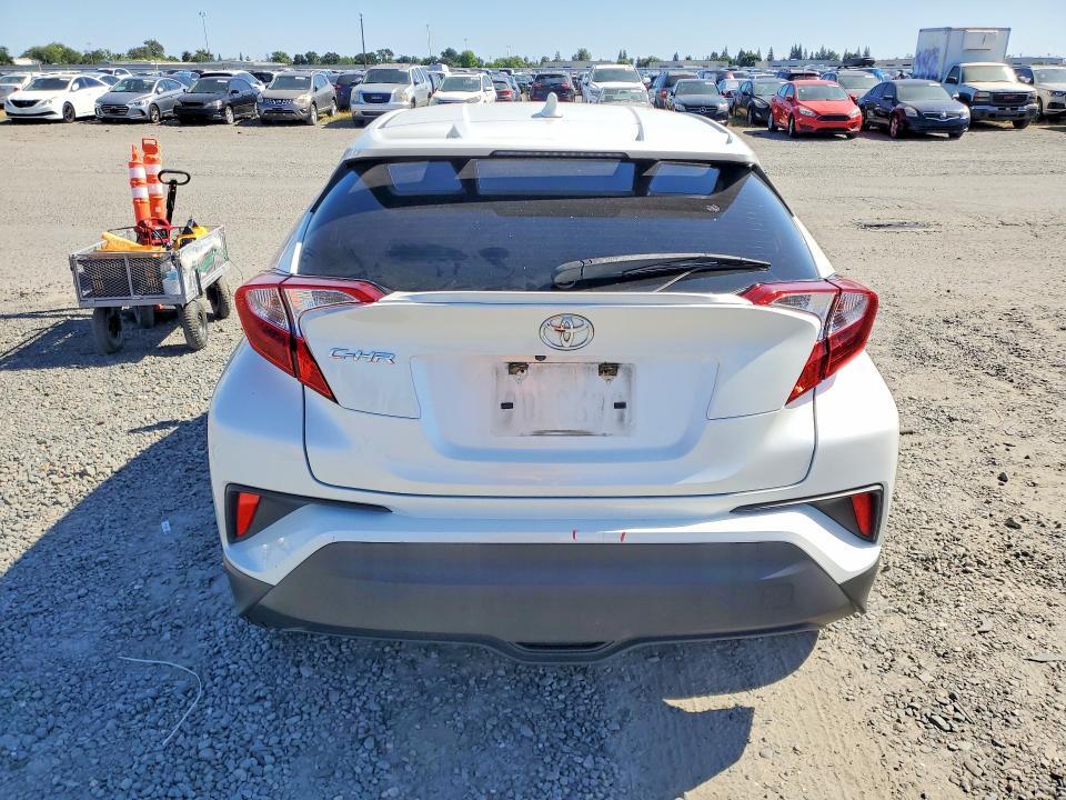 2019 Toyota C-hr le