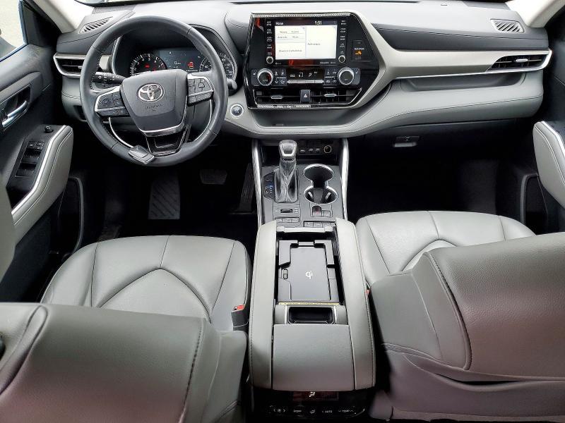 2021 Toyota Highlander xle