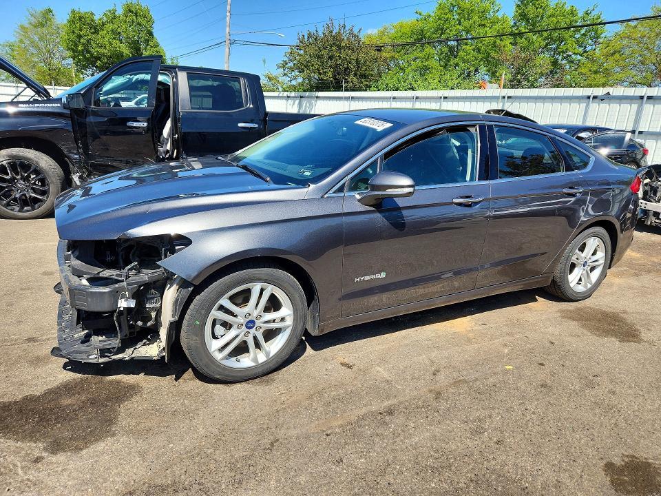 2018 Ford Fusion se Hybrid