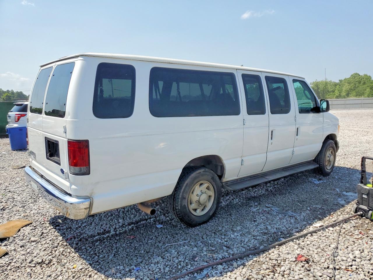 2007 Ford Econoline E350 Super Duty Wagon