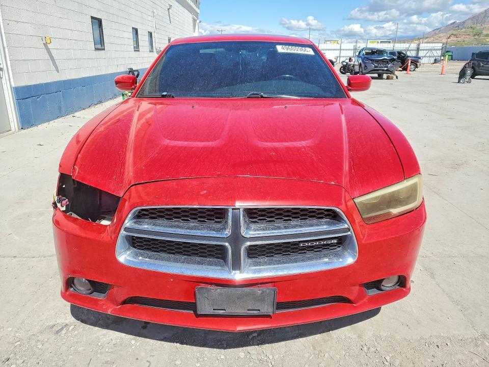 2012 Dodge Charger r
