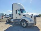 2016 Peterbilt 579 Semi Truck