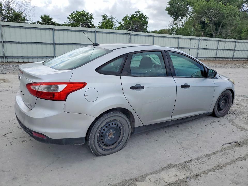 2014 Ford Focus s