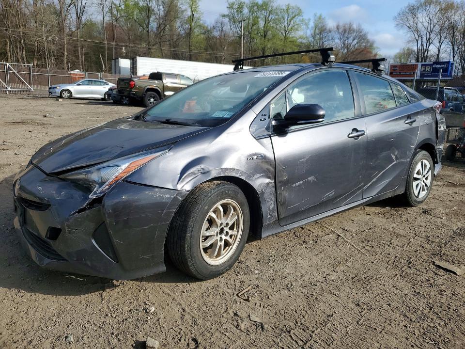 2016 Toyota Prius Four
