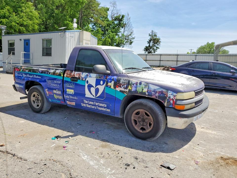 2000 Chevrolet Silverado C1500