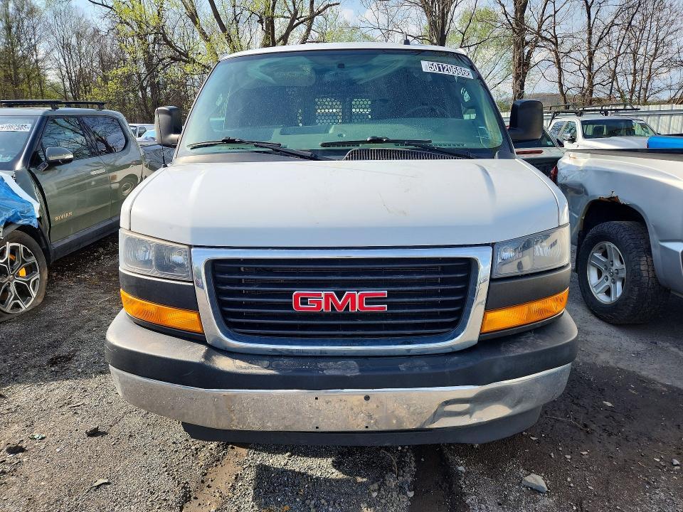 2021 GMC Savana G2500