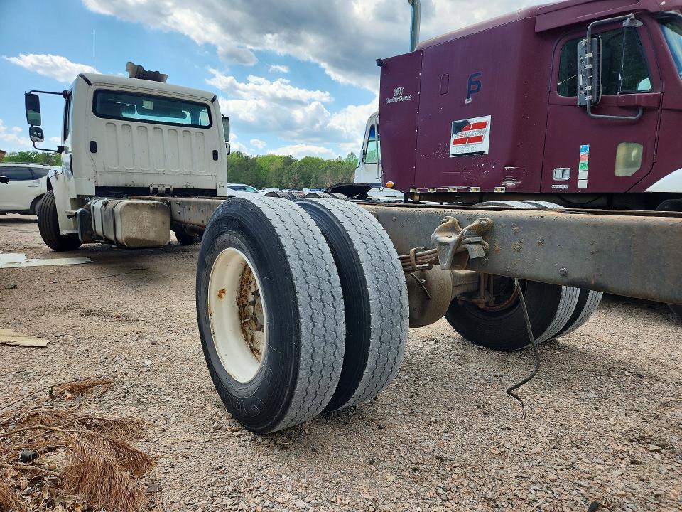2015 Freightliner M2 106 Medium Duty