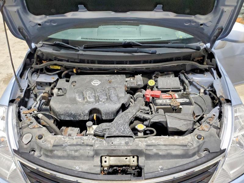 2011 Nissan Versa 1.8 s