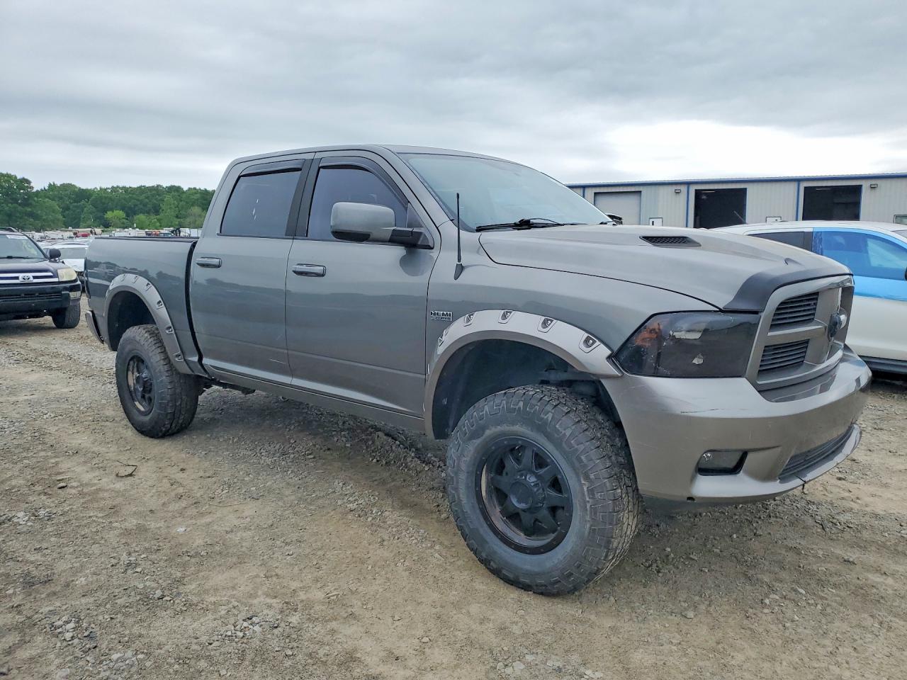 2012 Dodge RAM 1500 Sport