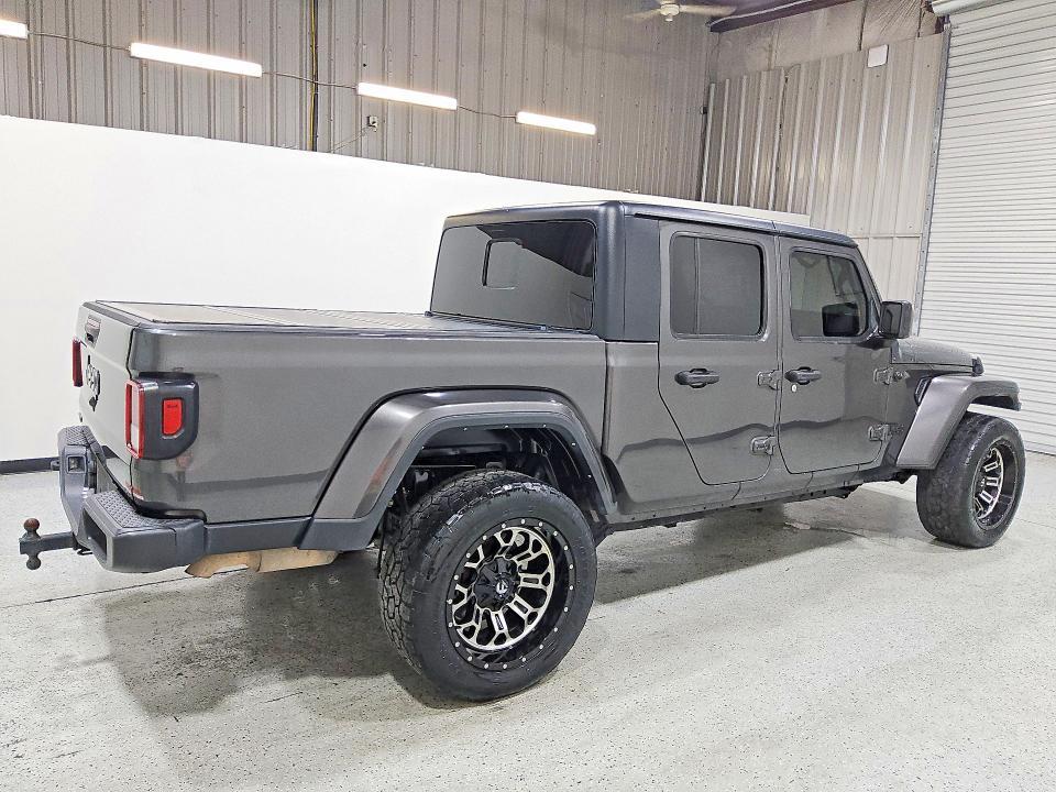 2022 Jeep Gladiator Sport