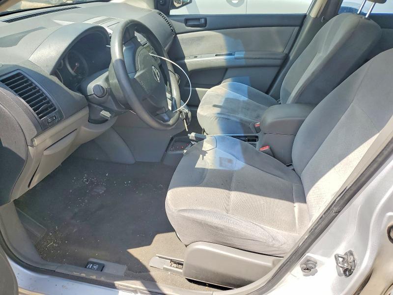 2009 Niss Sentra