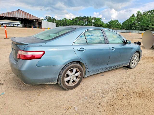 2007 Toyota Camry le V6