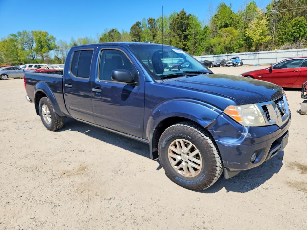 2017 Nissan Frontier SV