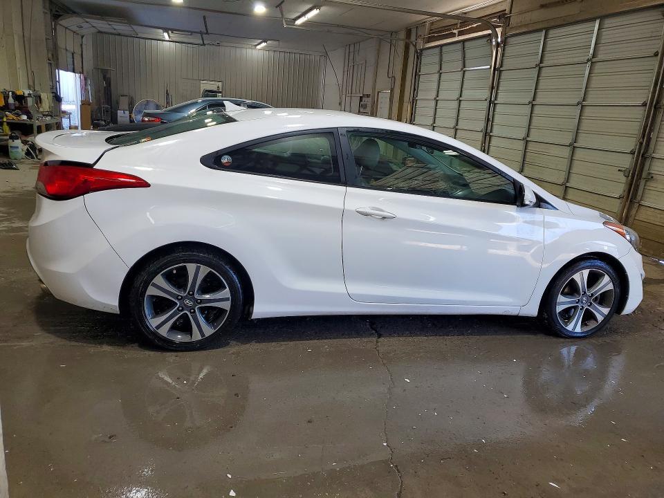 2013 Hyundai Elantra Coupe se