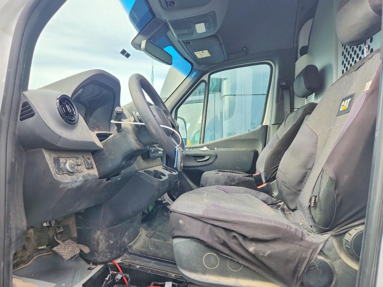 2021 Mercedes-Benz Sprinter 2500 Delivery Van