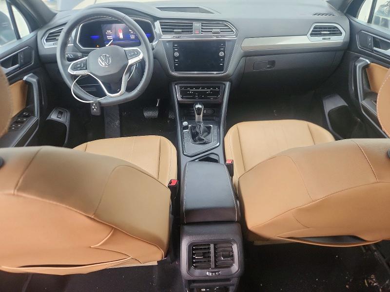 2022 Volkswagen Tiguan se