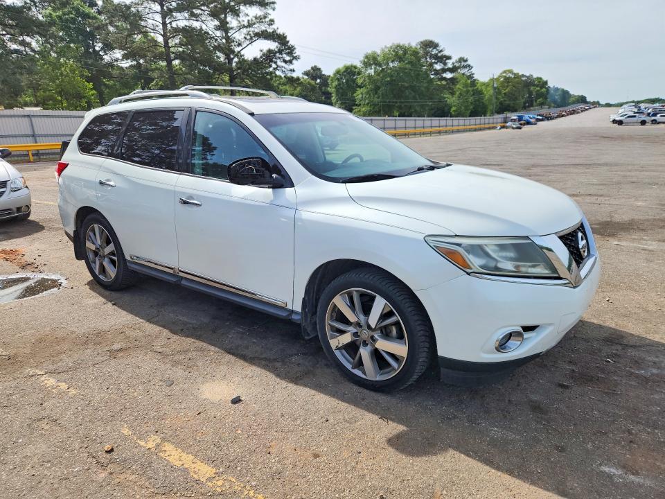 2015 Nissan Pathfinder Platinum