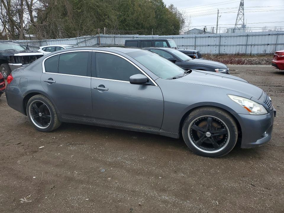 2011 Infiniti G37 Sedan x