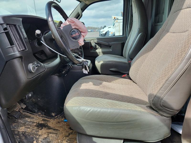 2023 GMC Savana Utility / Service Truck