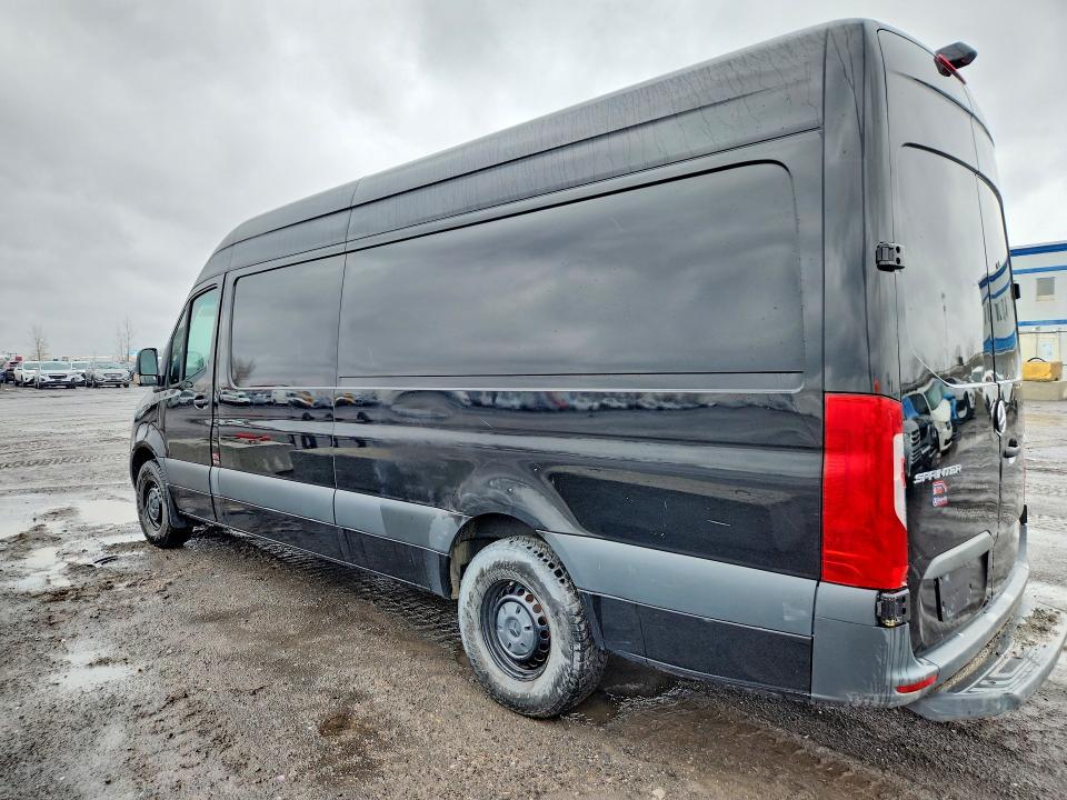 2022 Mercedes-Benz Sprinter 2500