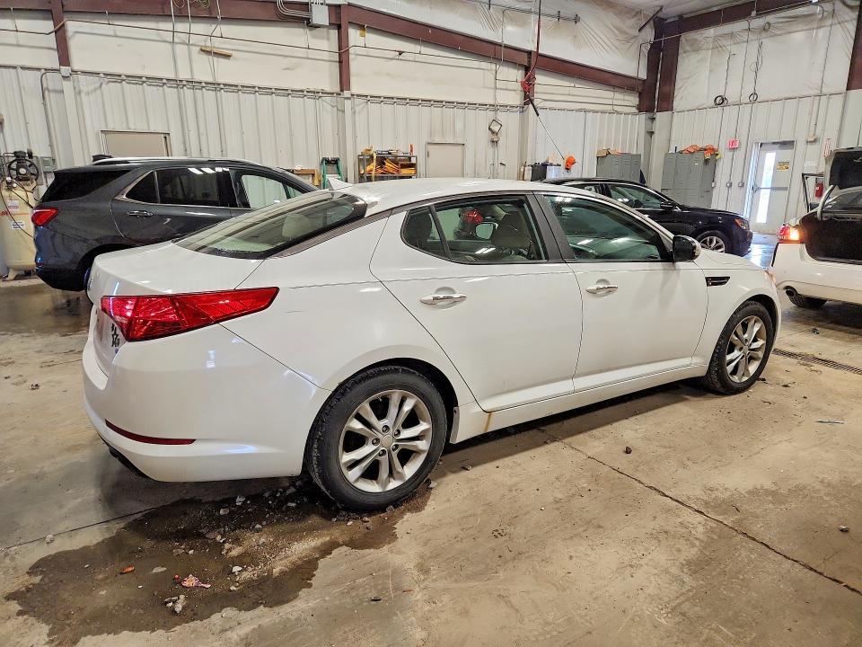 2013 KIA Optima lx