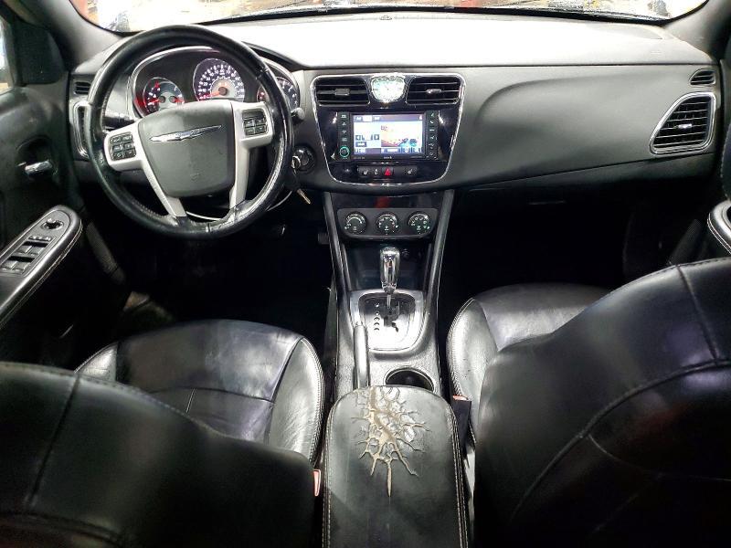 2012 Chrysler 200 Limited
