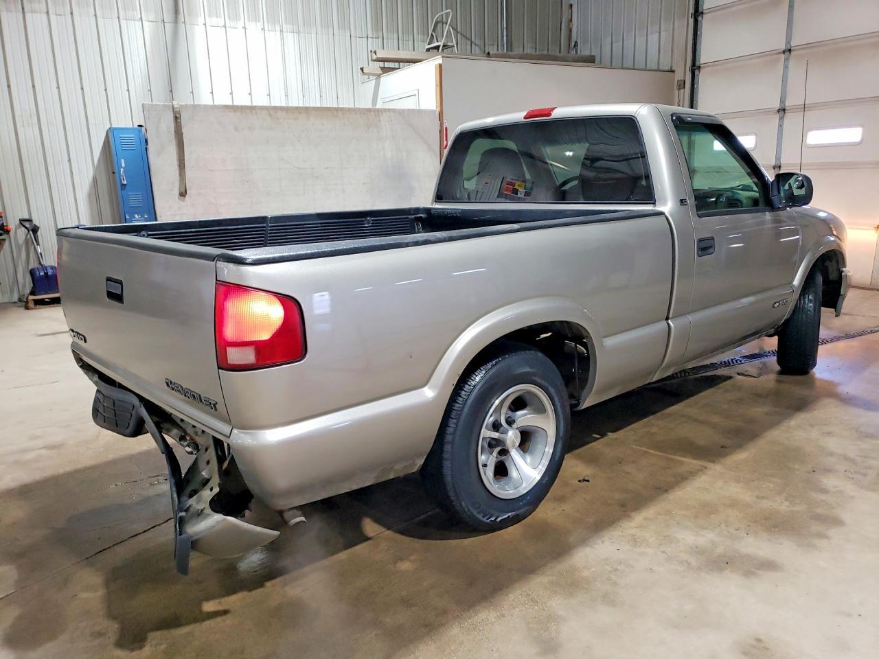2000 Chev S Truck S10