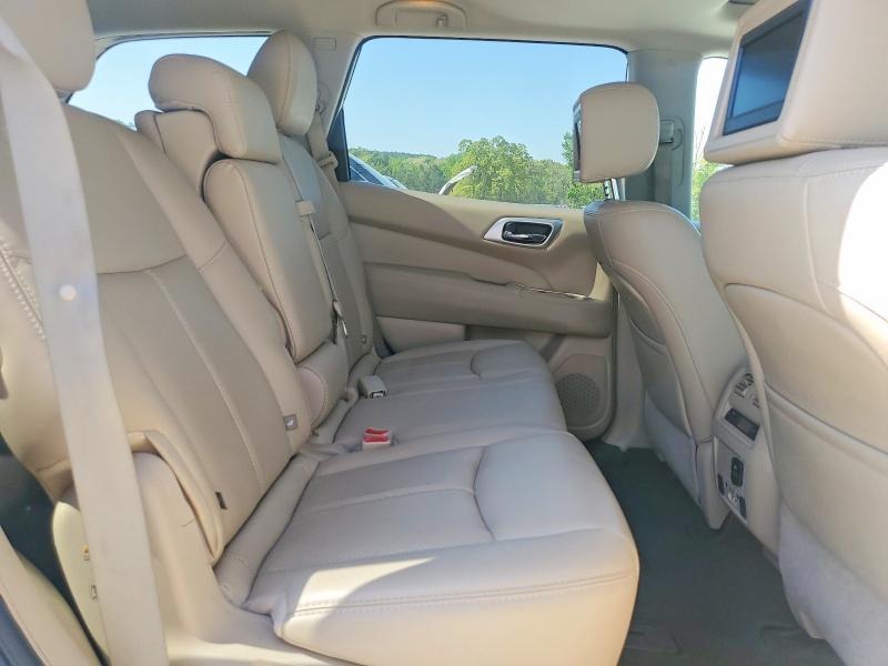 2016 Nissan Pathfinder Platinum