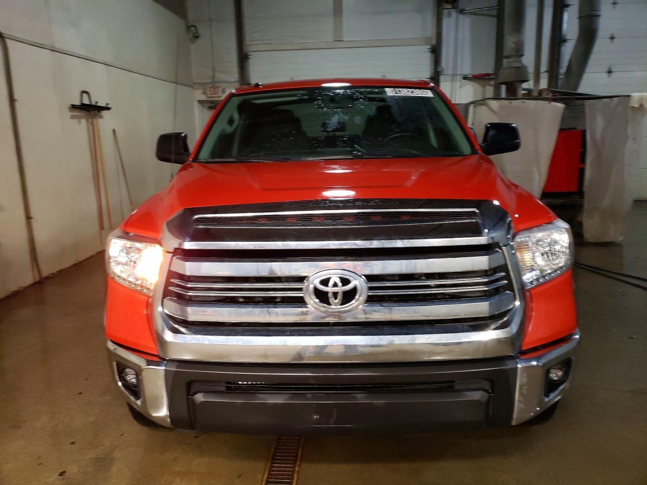 2016 Toyota Tundra SR5