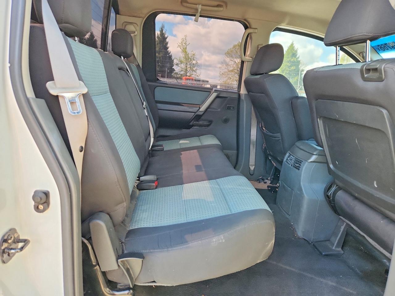 2005 Nissan Titan XE