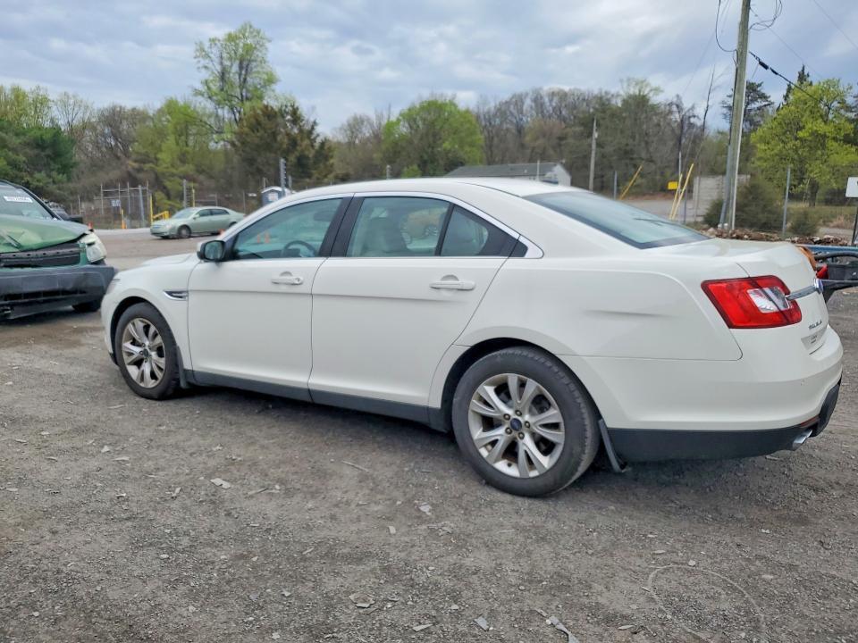 2011 Ford Taurus sel