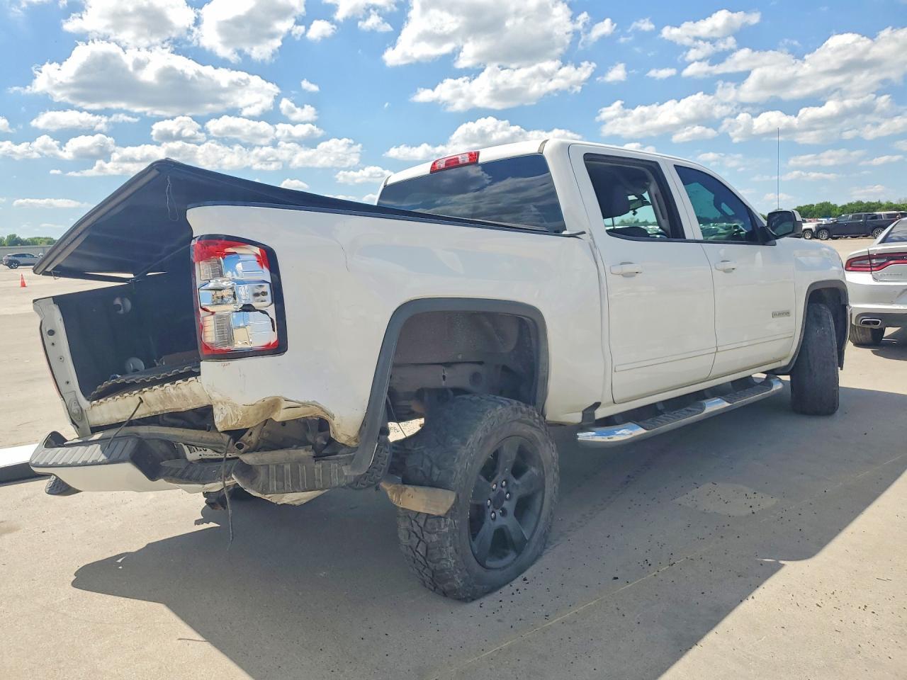 2017 GMC Sierra