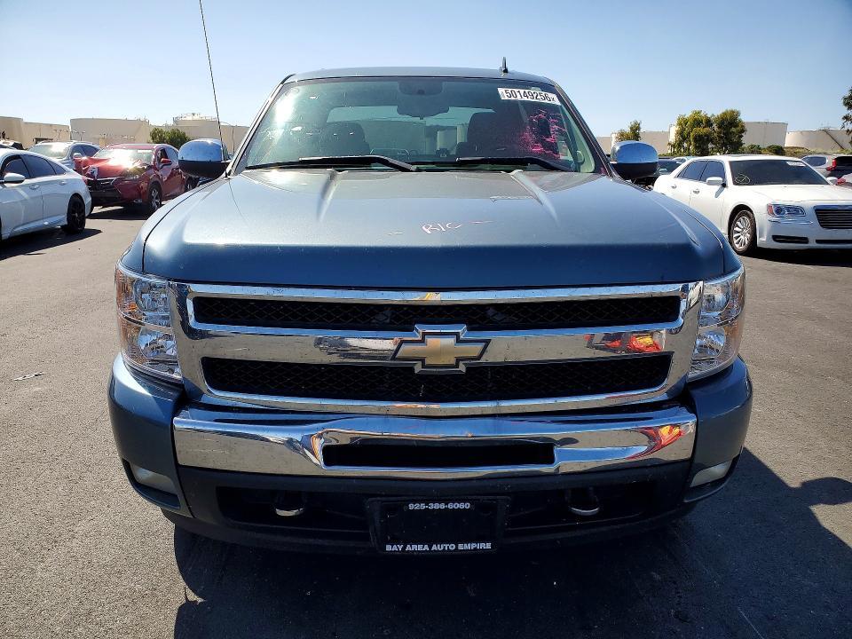 2011 Chevrolet Silverado C1500 LT
