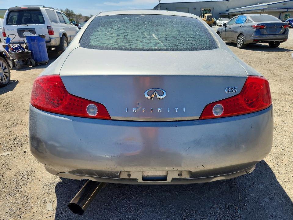 2005 Infiniti G35 Base