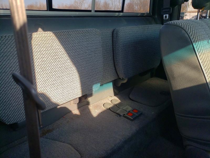 1994 Toyota Pickup DX